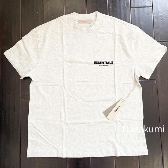 Men’s Fear of god essentials cotton short sleeve light oatmeal tee t-shirt - Picture 4 of 4